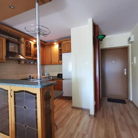 Apartmán Piamola Powstancow Warszawy Stegna (Pomerania)