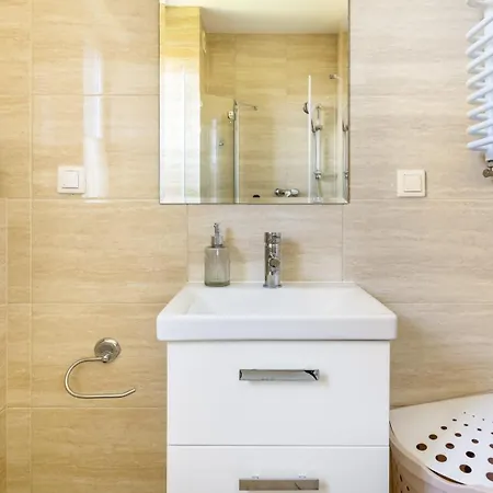 Lägenhet Piamola Powstancow Warszawy Stegna (Pomerania)