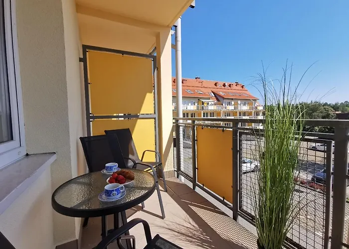 Piamola Powstancow Warszawy Apartman