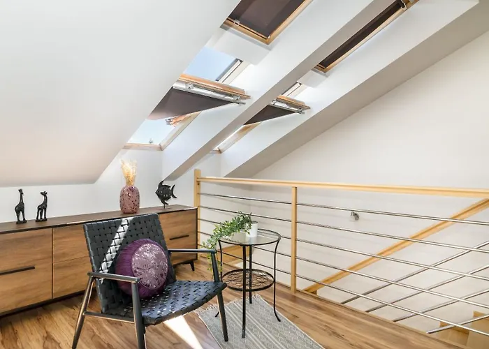 Apartman Piamola Powstancow Warszawy *